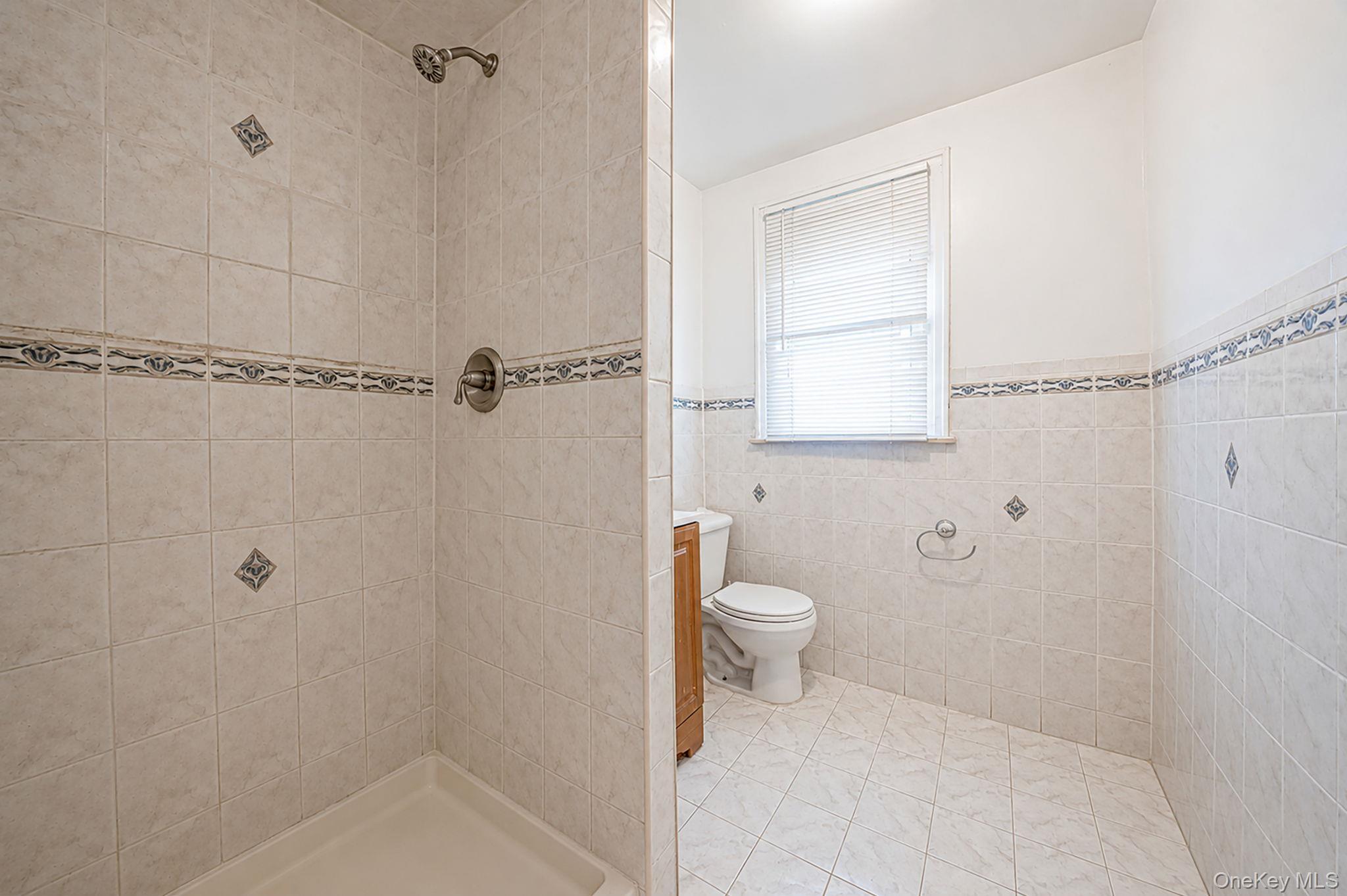 Single Family 101st Street  Queens, NY 11369, MLS-999498-25