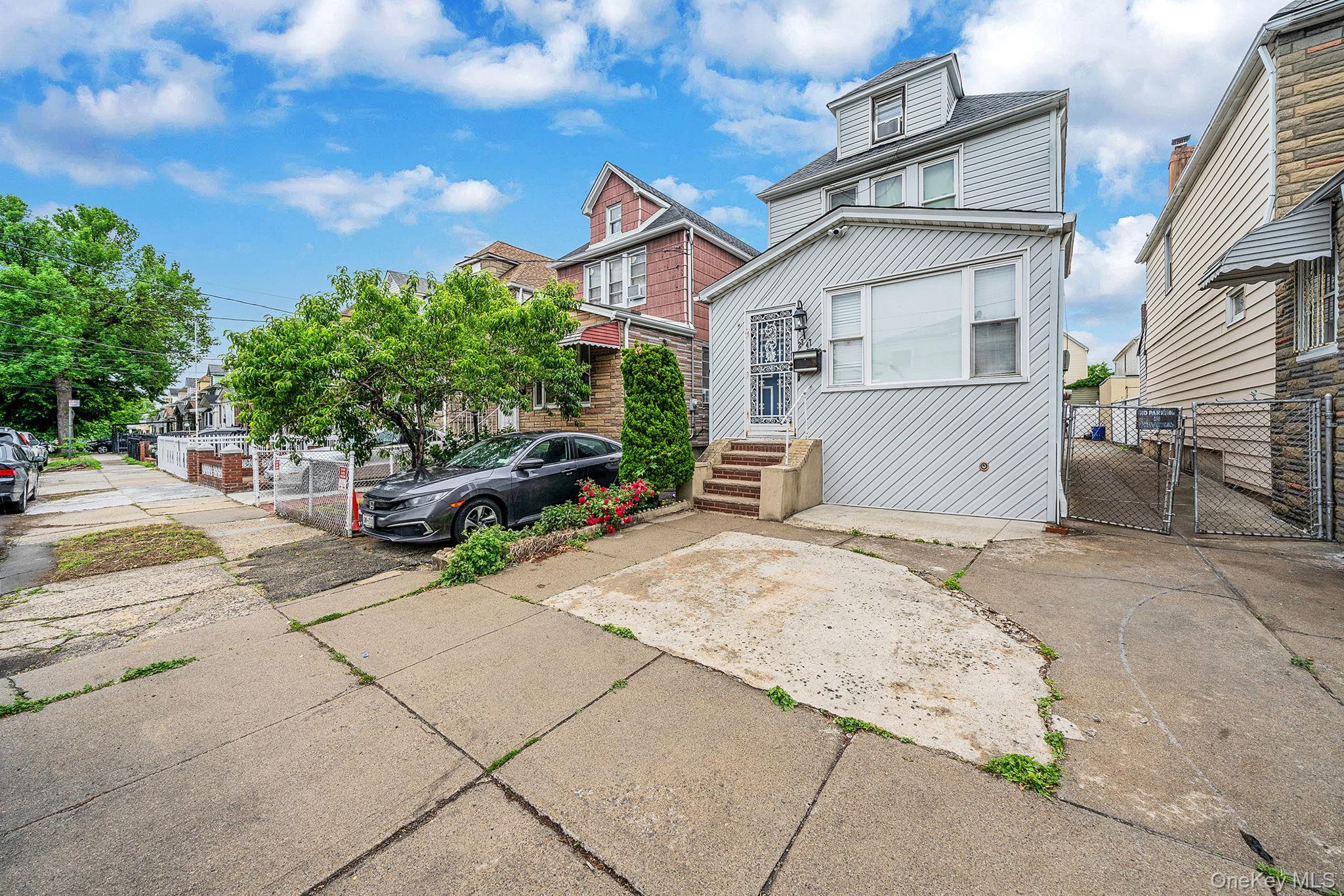 Single Family 101st Street  Queens, NY 11369, MLS-999498-3