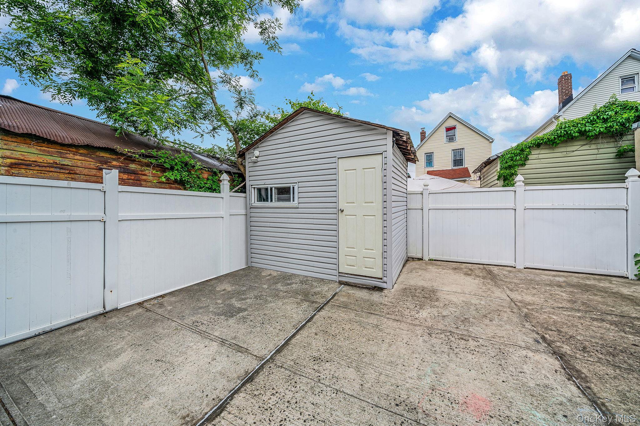 Single Family 101st Street  Queens, NY 11369, MLS-999498-7
