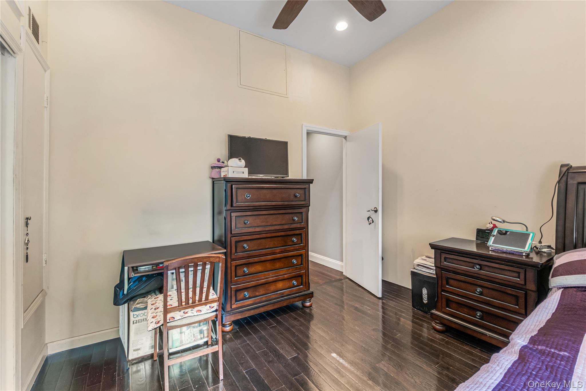 Single Family E 71st Street Brooklyn, NY 11234, MLS-999524-10