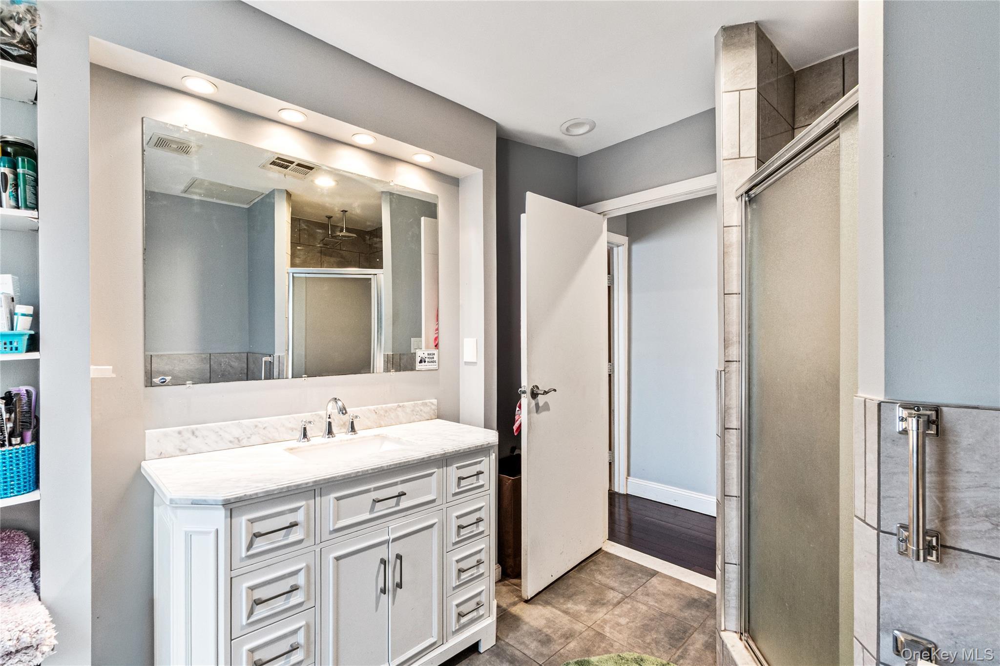 Single Family E 71st Street Brooklyn, NY 11234, MLS-999524-12