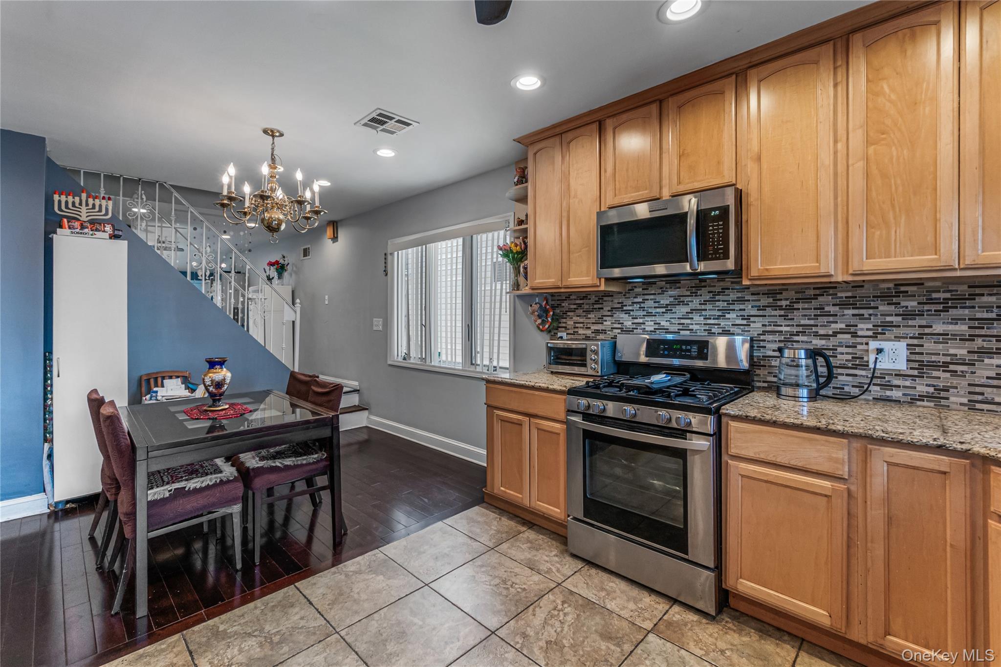 Single Family E 71st Street Brooklyn, NY 11234, MLS-999524-8