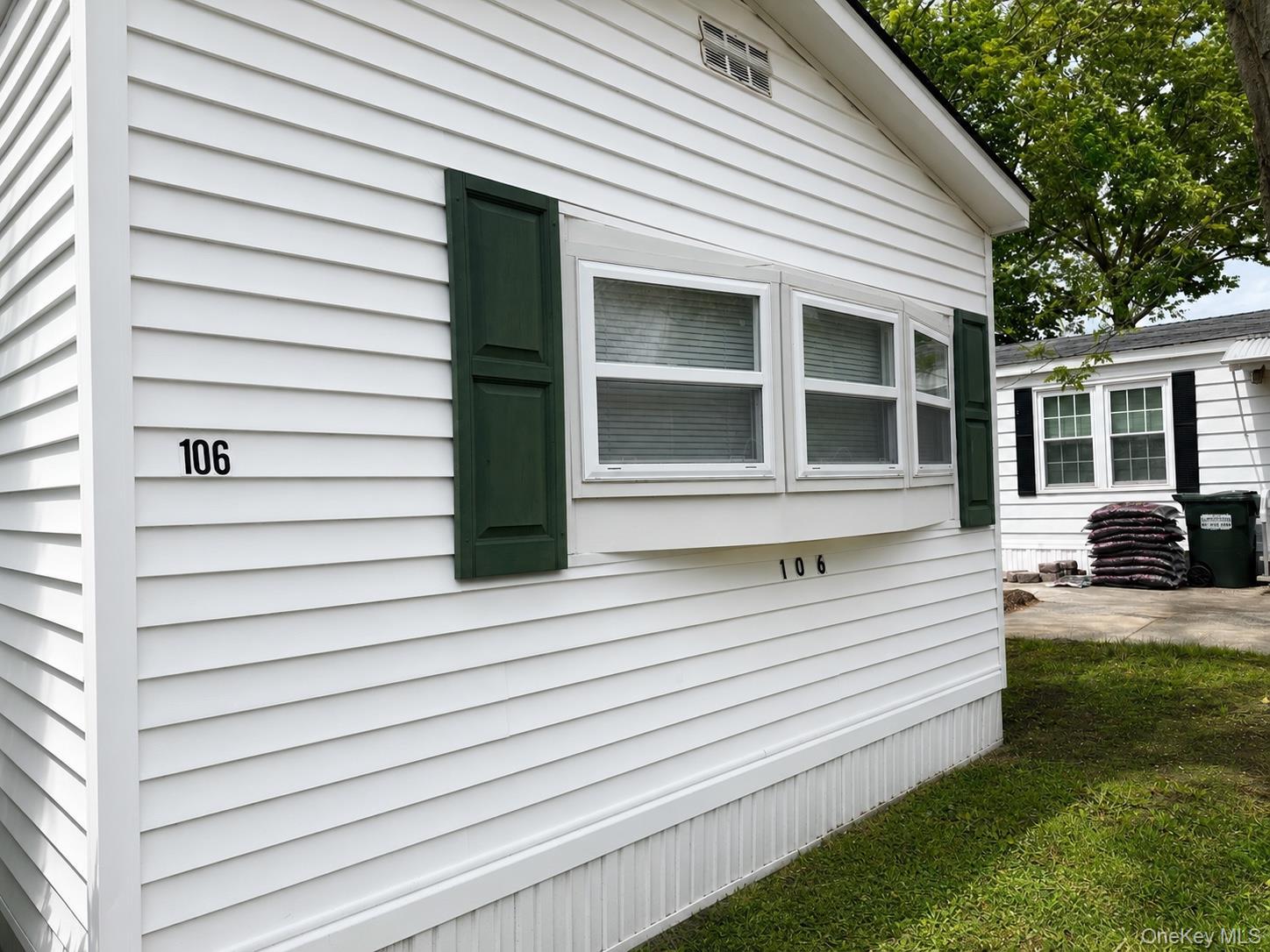 Single Family River  Suffolk County, NY 11933, MLS-999544-2