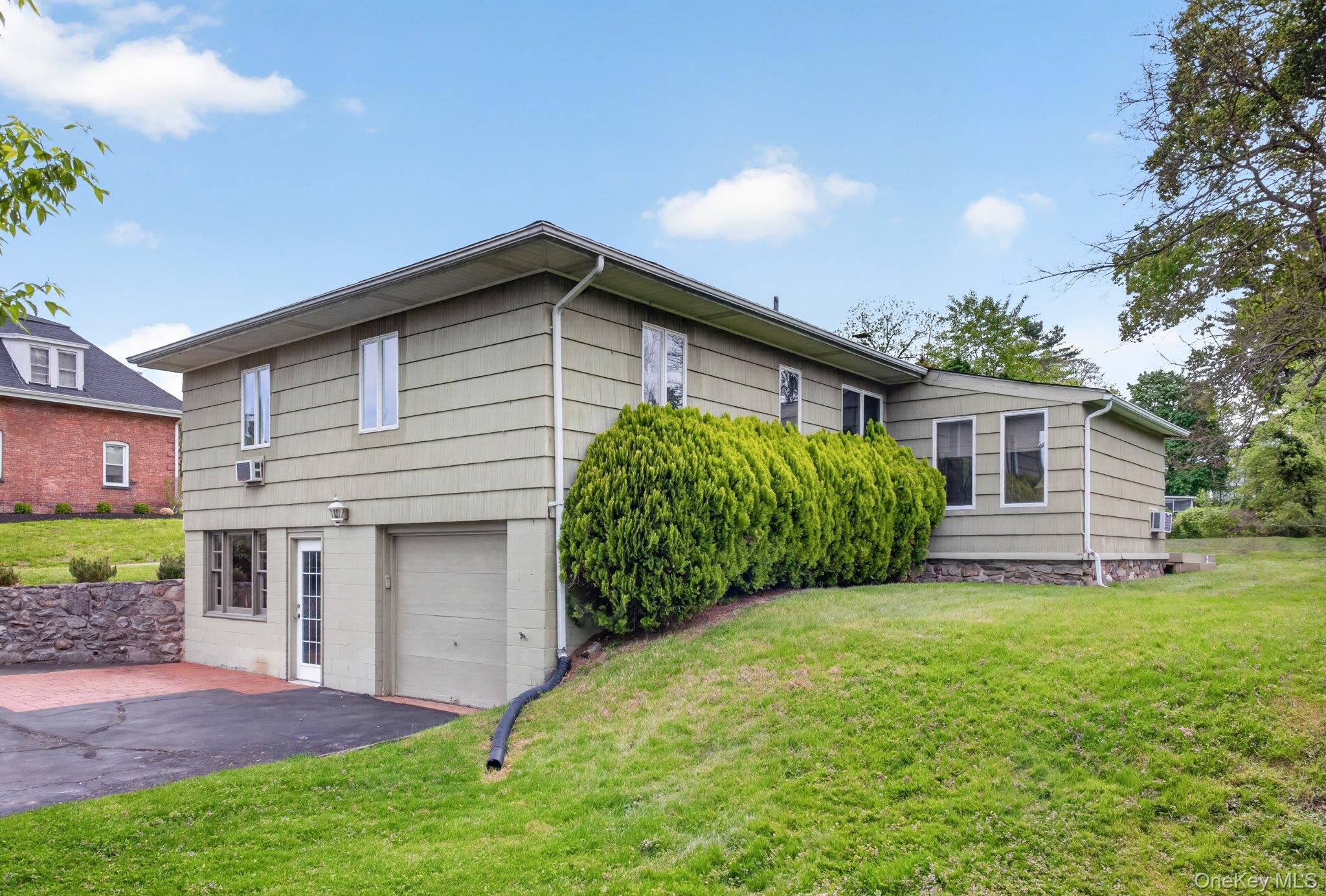 Single Family Stonecrest Drive Orange County, NY 12553, MLS-999560-30