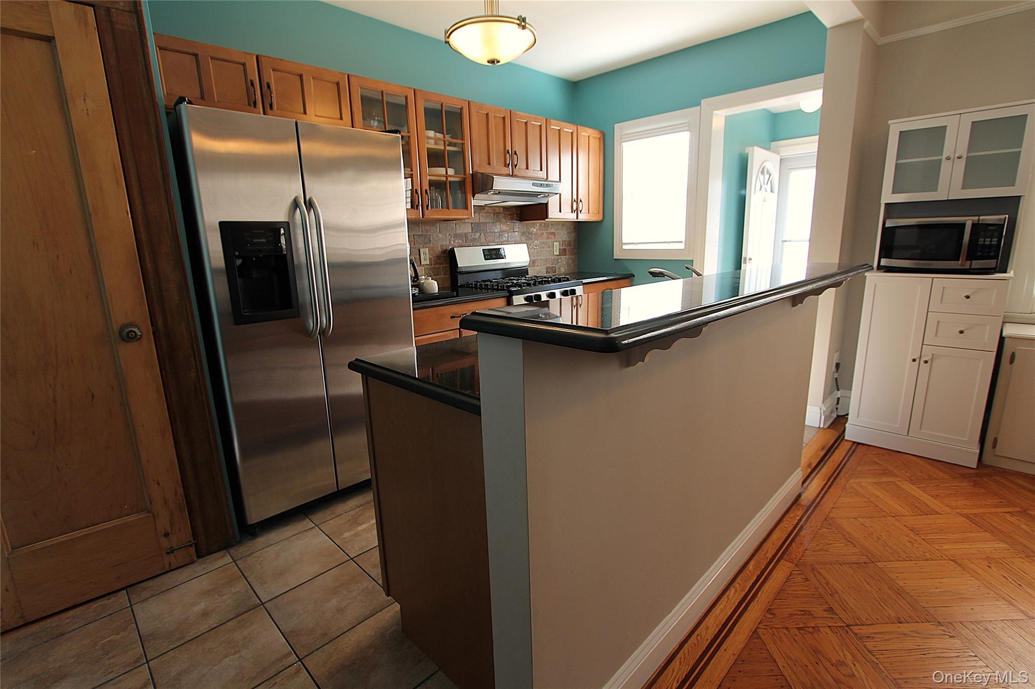 Single Family 78th Queens, NY 11379, MLS-999561-10