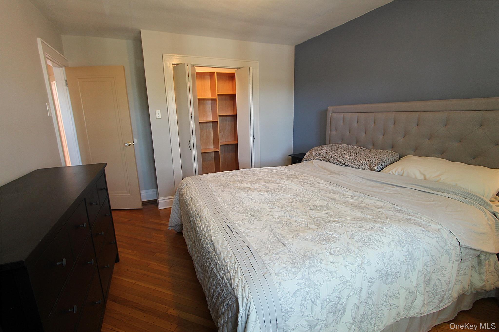 Single Family 78th Queens, NY 11379, MLS-999561-15