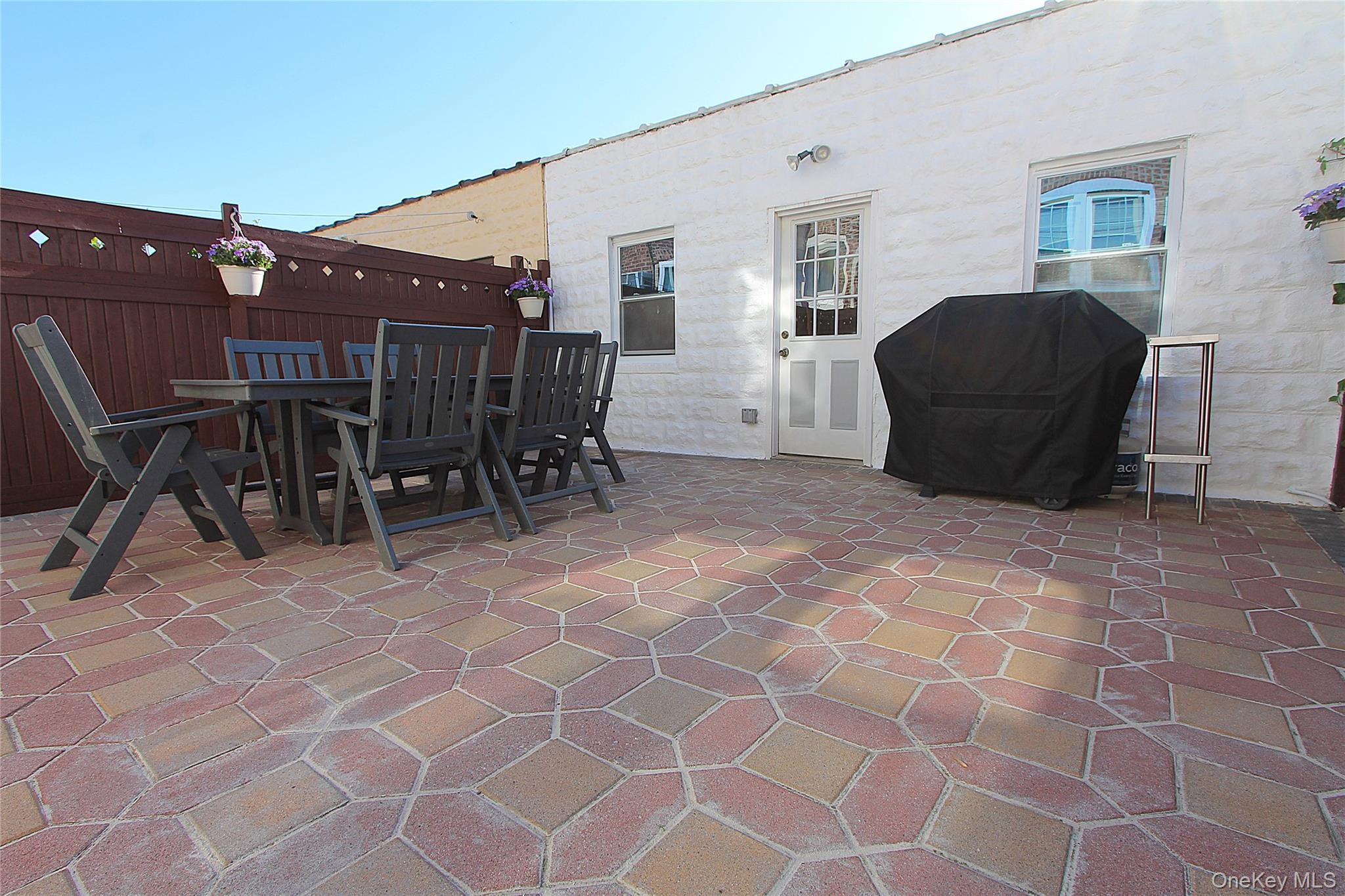 Single Family 78th Queens, NY 11379, MLS-999561-24