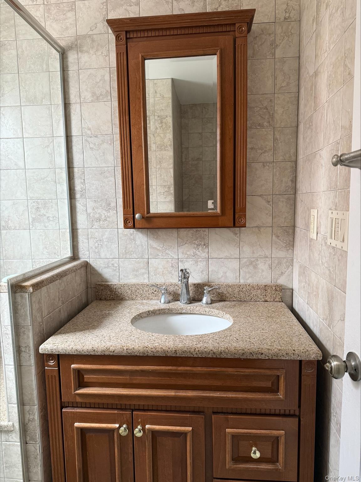 Single Family 210th Queens, NY 11427, MLS-999563-15