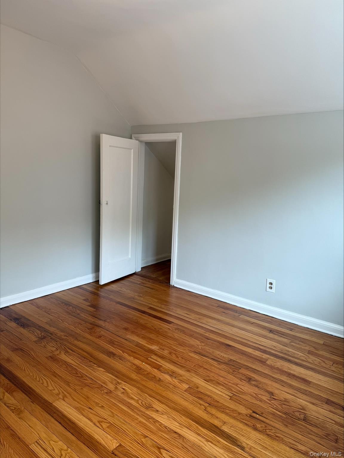 Single Family 210th Queens, NY 11427, MLS-999563-20