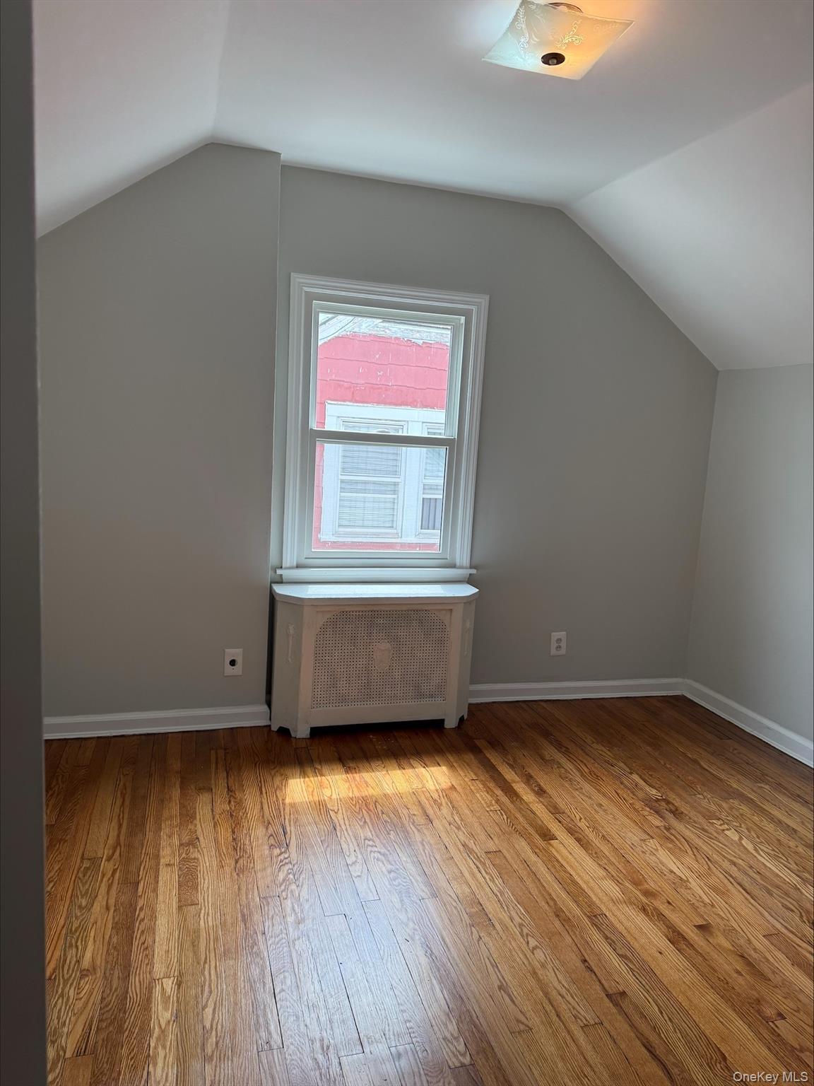 Single Family 210th Queens, NY 11427, MLS-999563-21