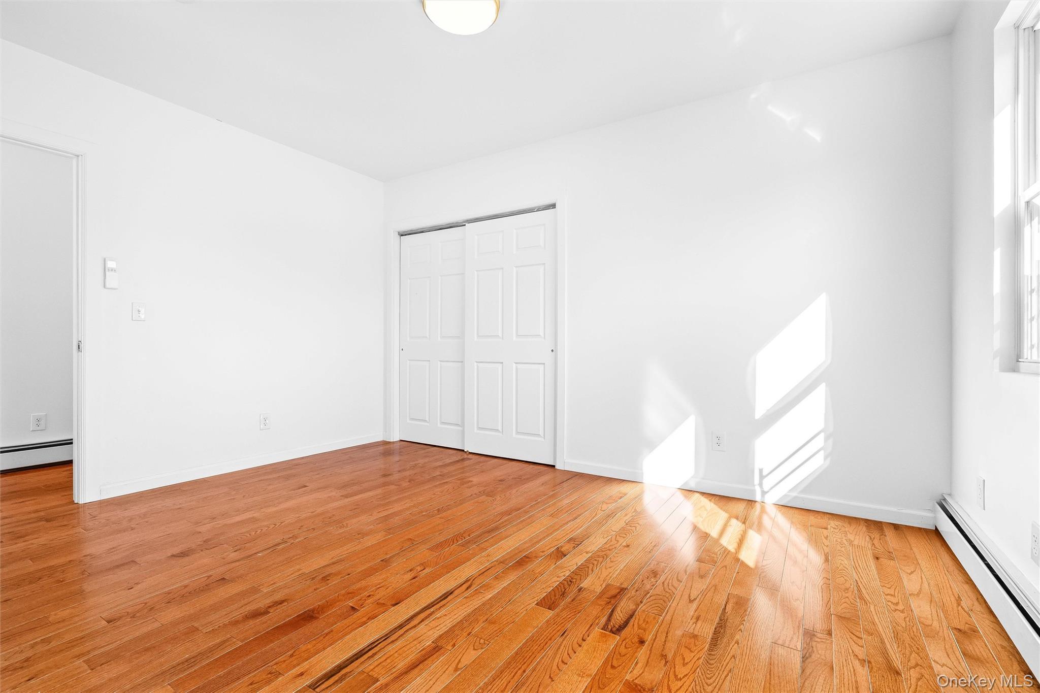 Single Family Turneur  Bronx, NY 10473, MLS-999586-31