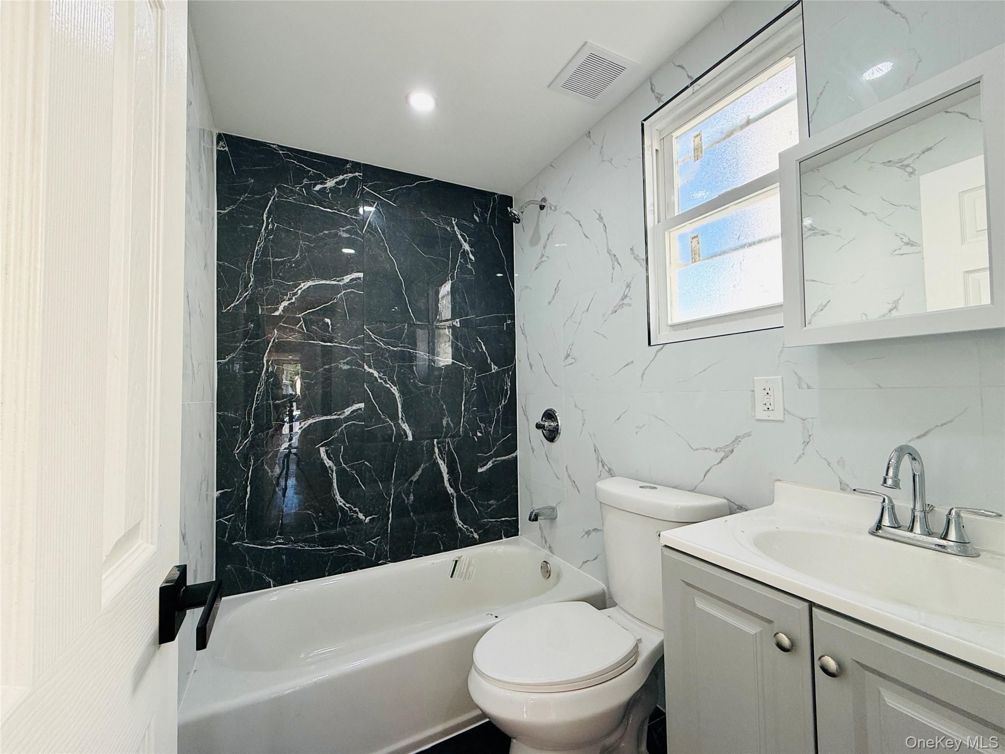 Single Family 109th Queens, NY 11433, MLS-999592-7