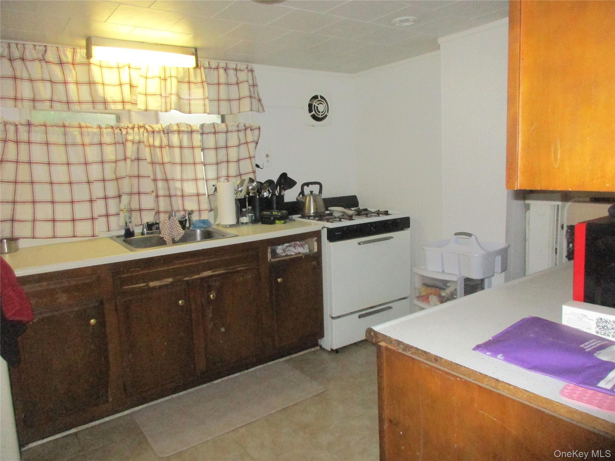 Single Family West Orange County, NY 12771, MLS-999652-7