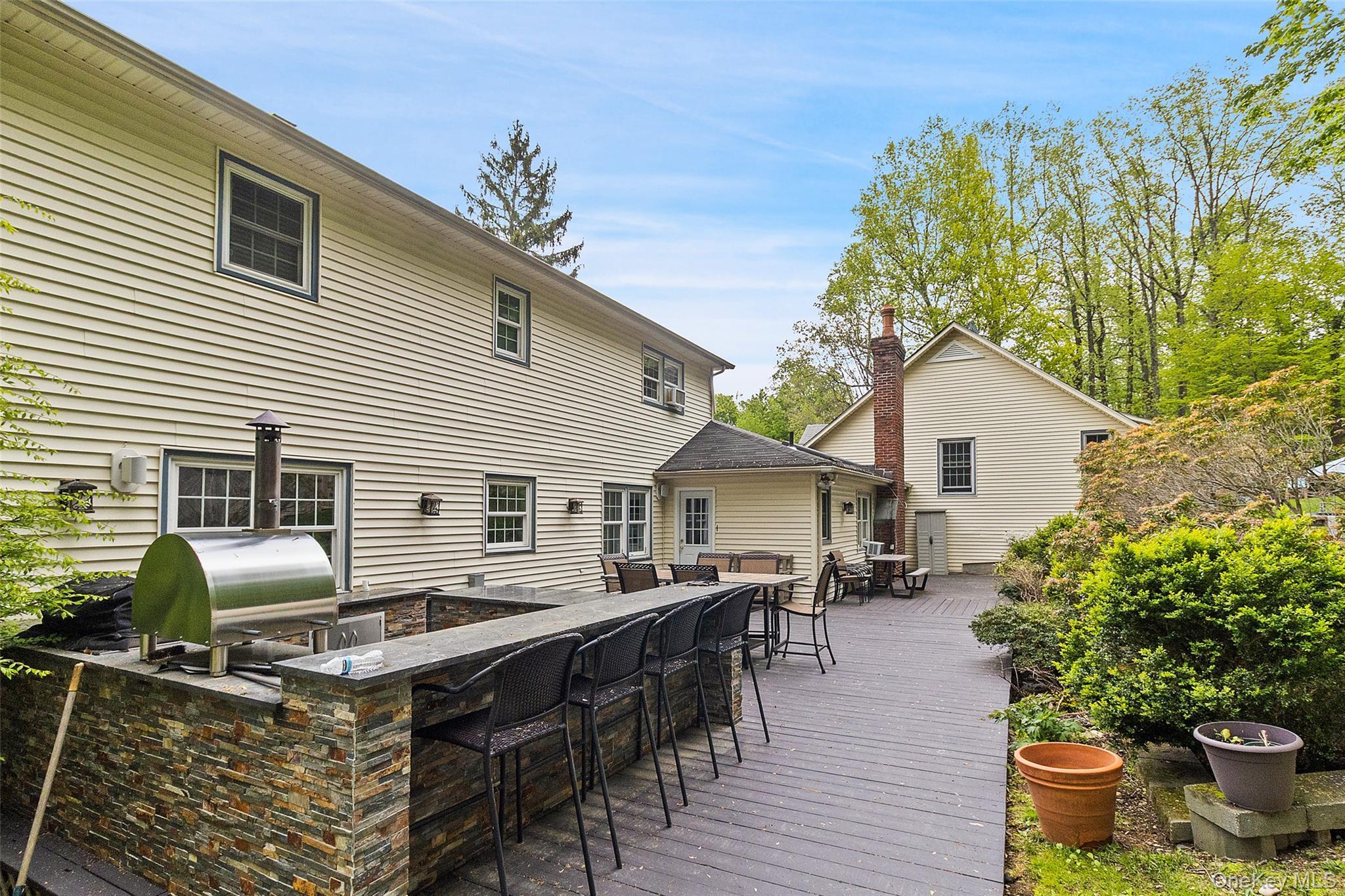 Single Family Watergate Drive  Westchester County, NY 10501, MLS-999673-2