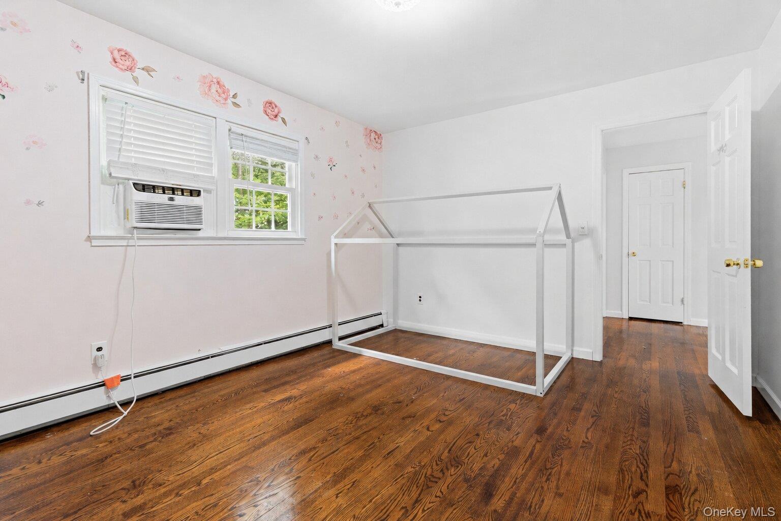Single Family Watergate Drive  Westchester County, NY 10501, MLS-999673-22