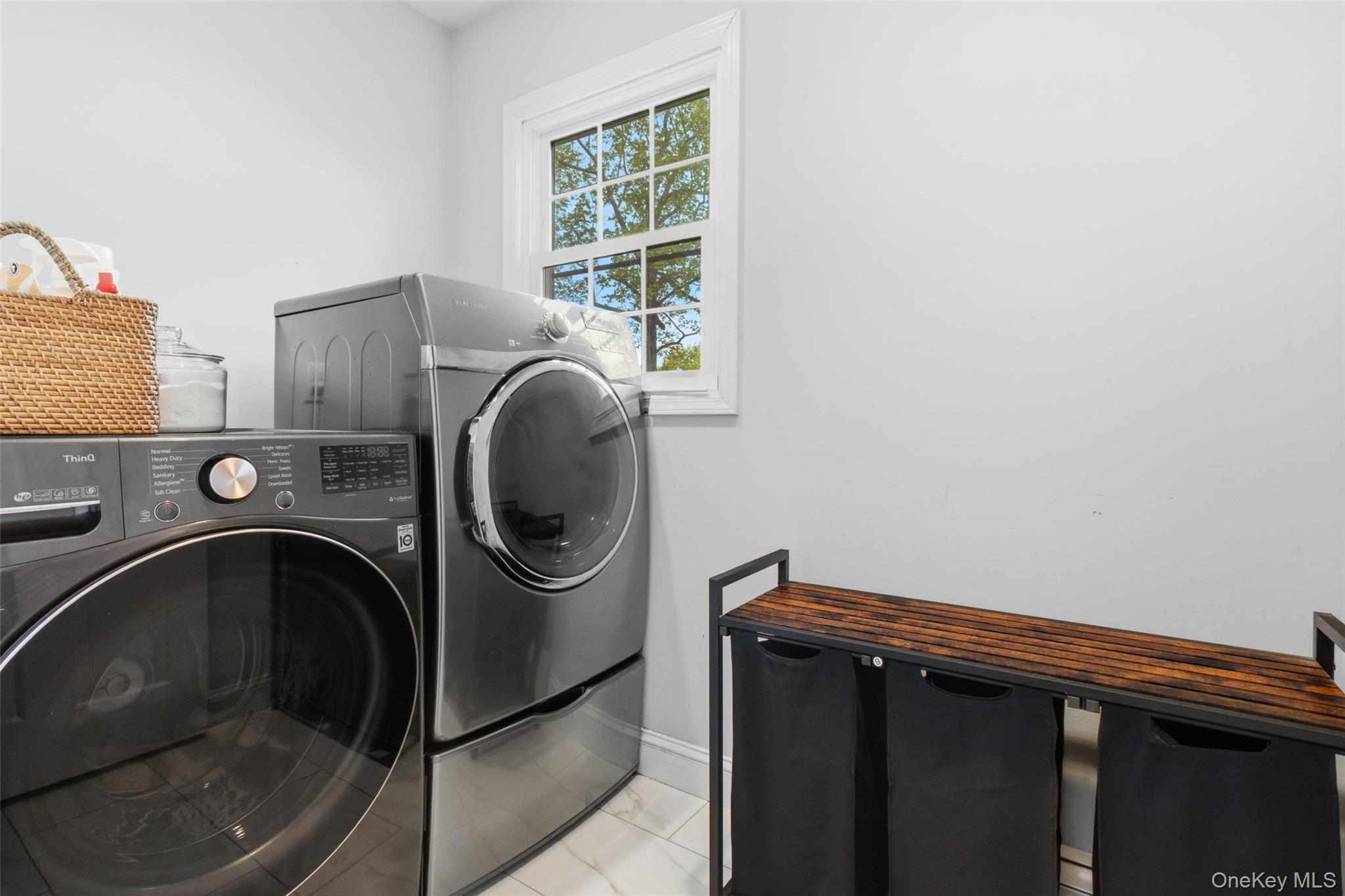 Single Family Watergate Drive  Westchester County, NY 10501, MLS-999673-27
