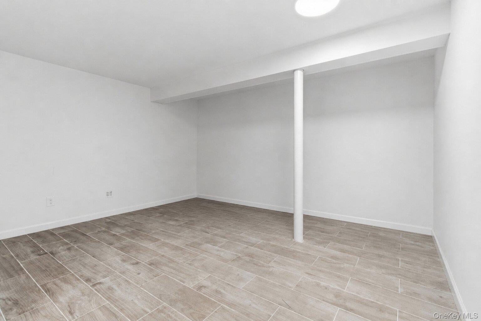 Single Family Watergate Drive  Westchester County, NY 10501, MLS-999673-30