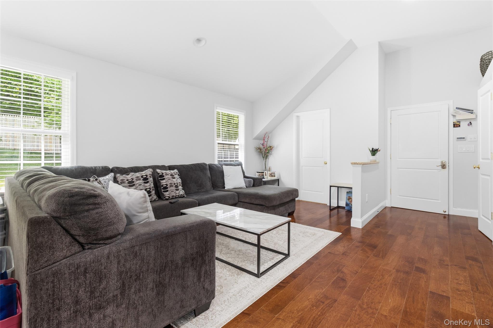 Single Family Watergate Drive  Westchester County, NY 10501, MLS-999673-38