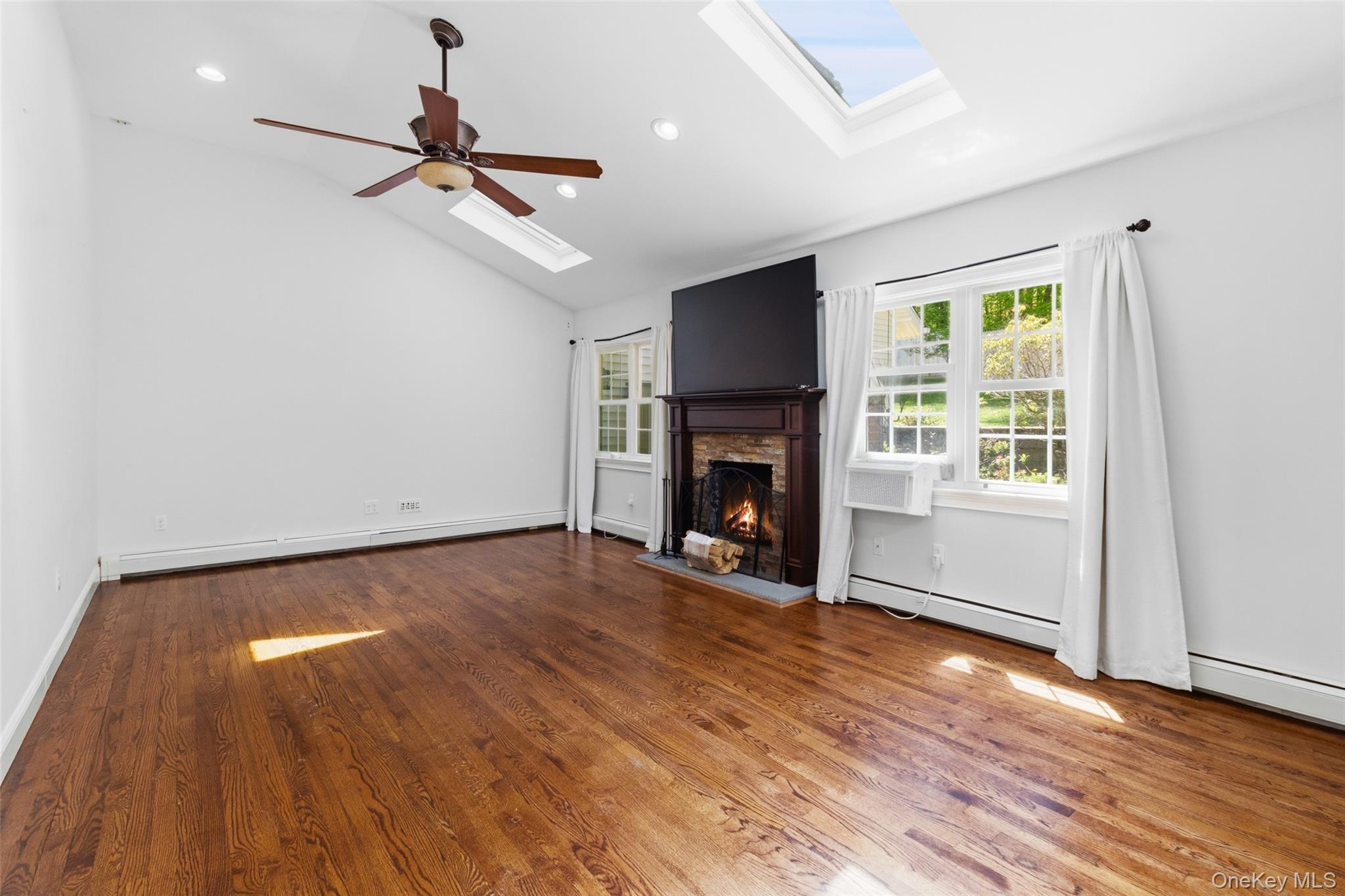 Single Family Watergate Drive  Westchester County, NY 10501, MLS-999673-5