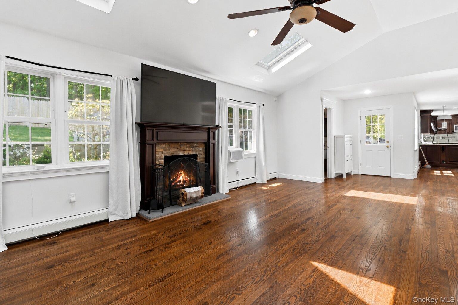Single Family Watergate Drive  Westchester County, NY 10501, MLS-999673-7