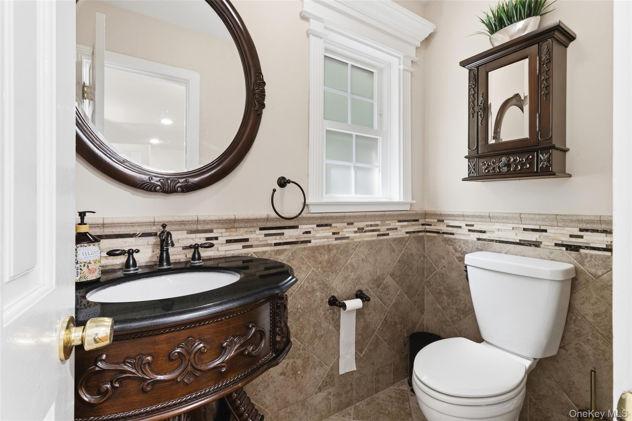 Single Family Watergate Drive  Westchester County, NY 10501, MLS-999673-8