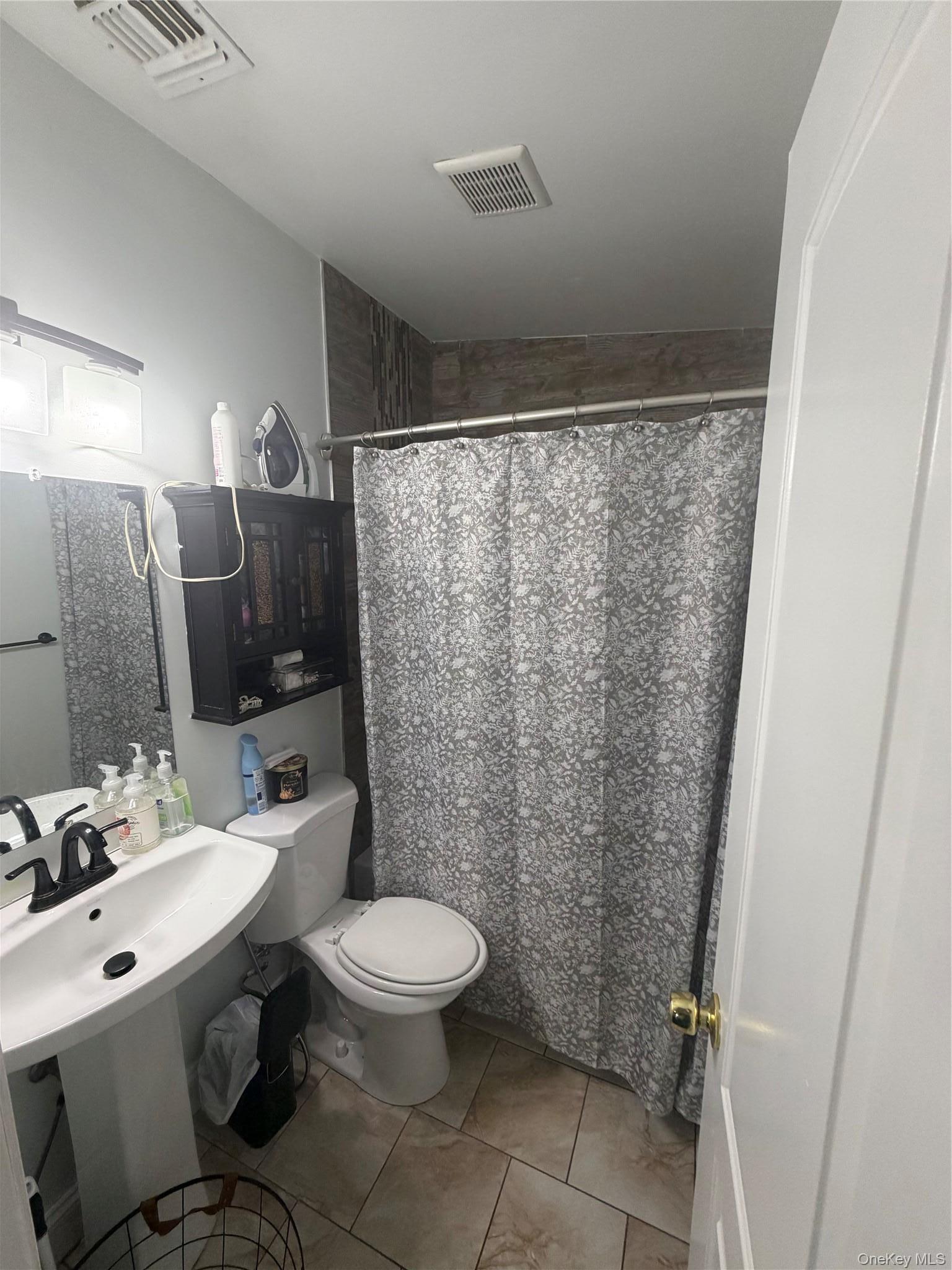 Single Family Merriam Road Suffolk County, NY 11706, MLS-999675-13