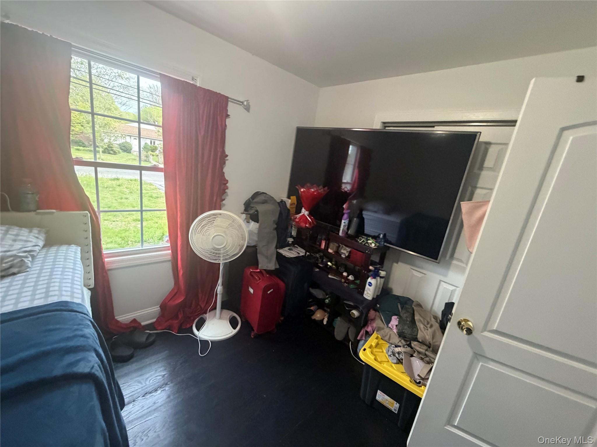 Single Family Merriam Road Suffolk County, NY 11706, MLS-999675-15