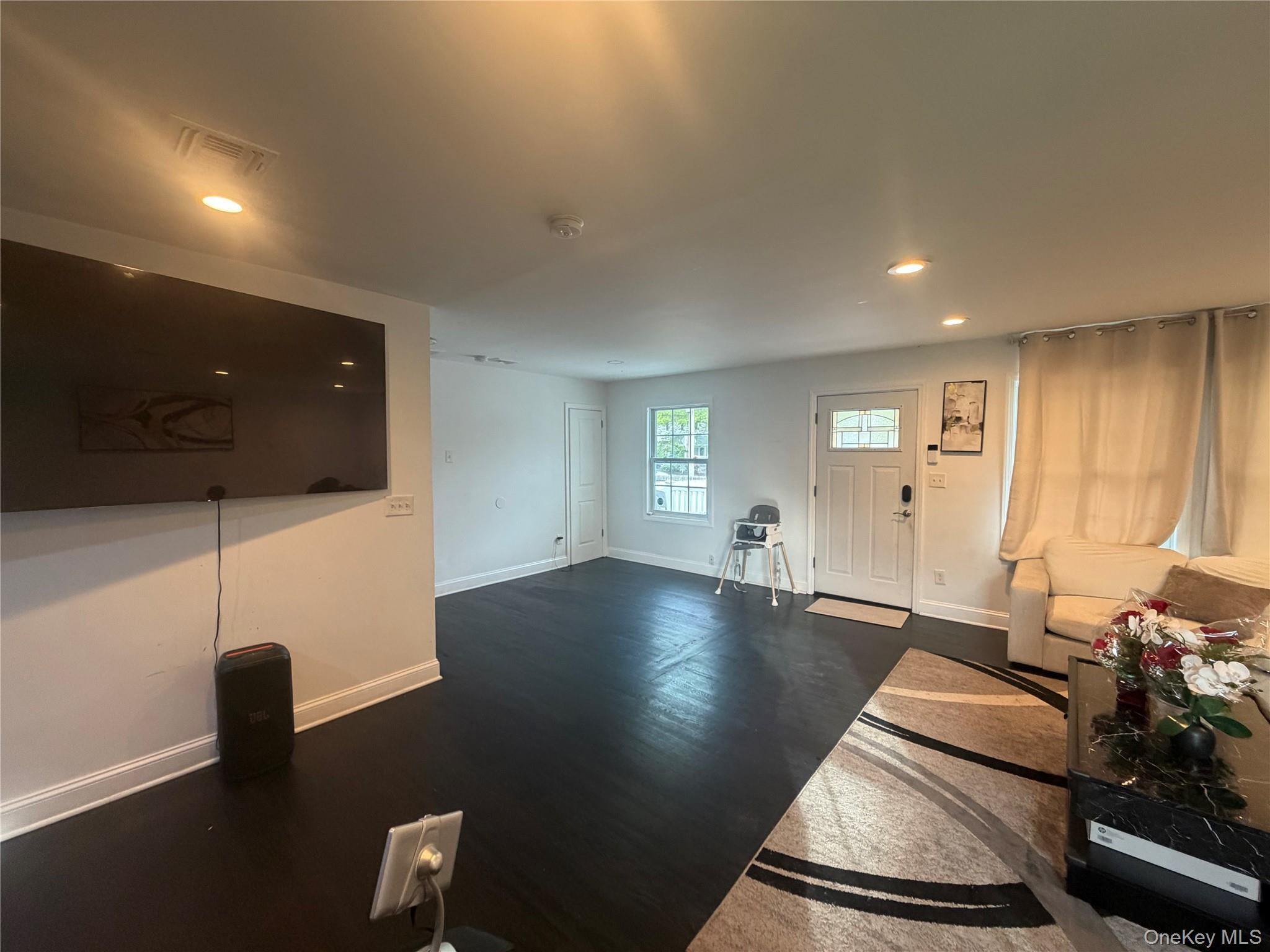 Single Family Merriam Road Suffolk County, NY 11706, MLS-999675-6