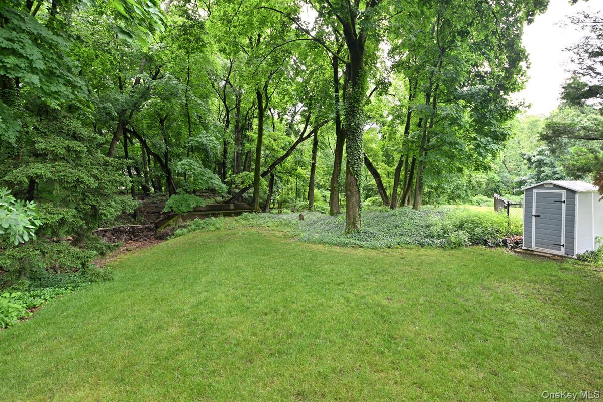 Single Family Lakeview  Out Of Area, NY 07450, MLS-999709-25