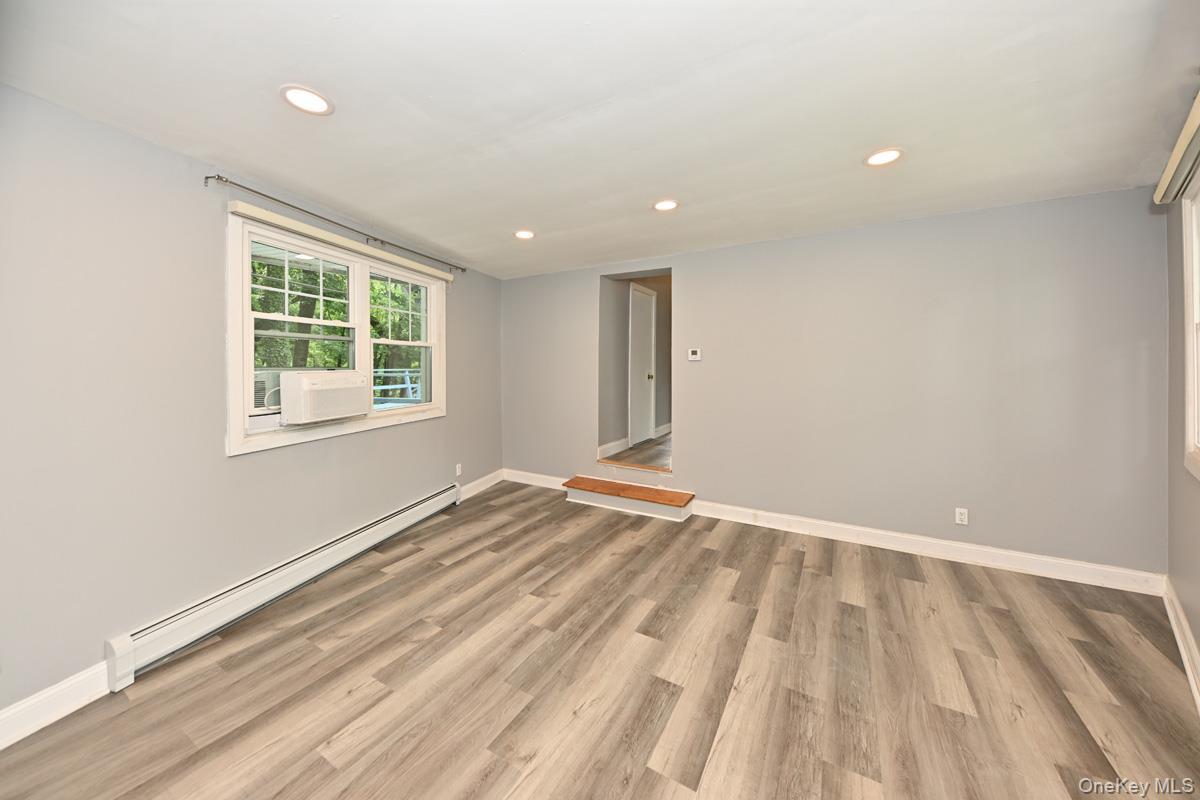 Single Family Lakeview  Out Of Area, NY 07450, MLS-999709-4