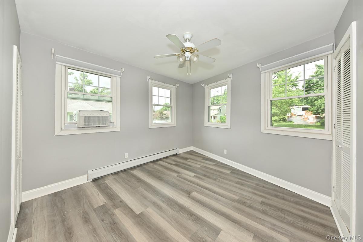 Single Family Lakeview  Out Of Area, NY 07450, MLS-999709-8