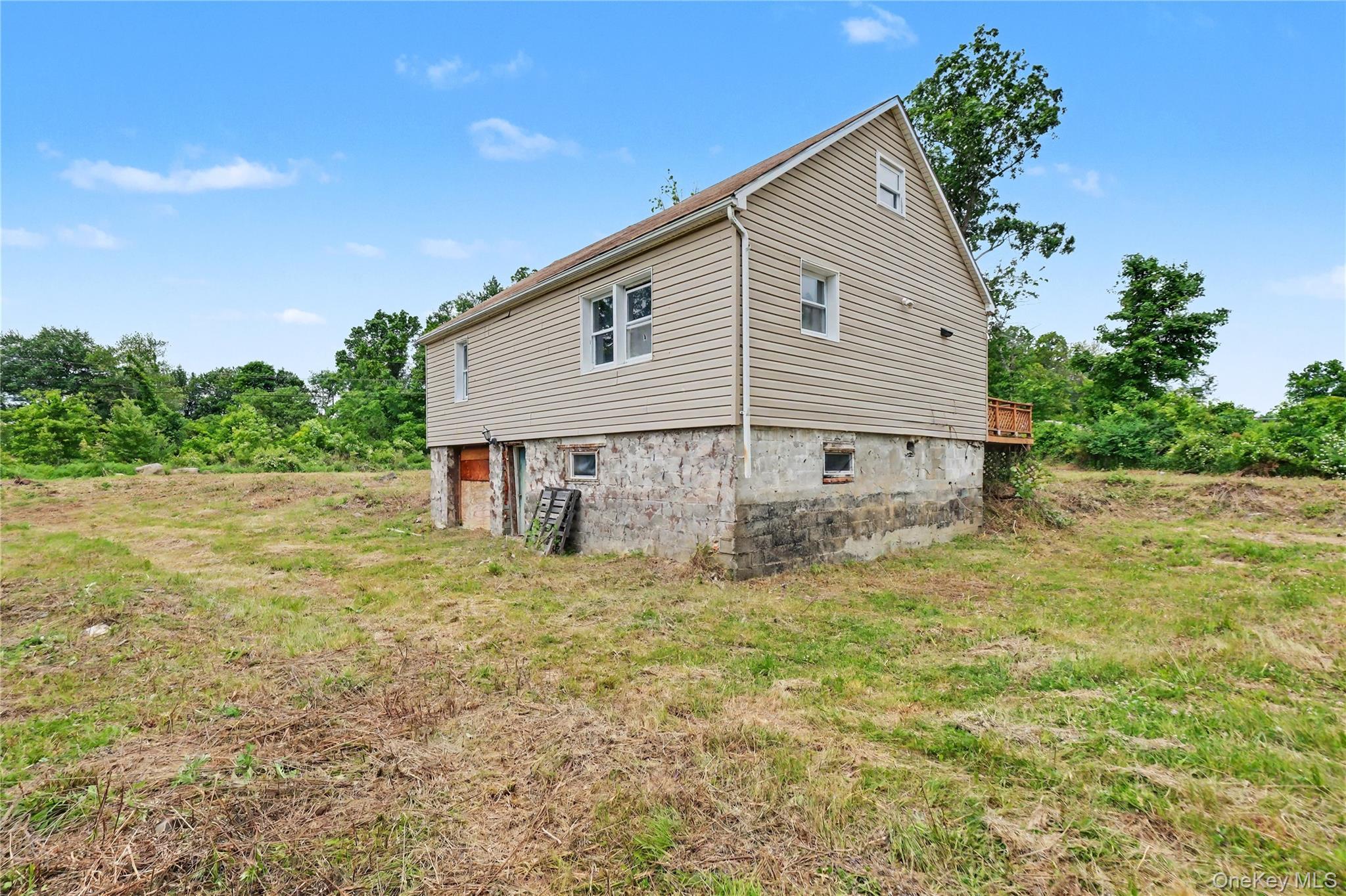 Single Family Whitley Lane  Ulster County, NY 12528, MLS-999714-24
