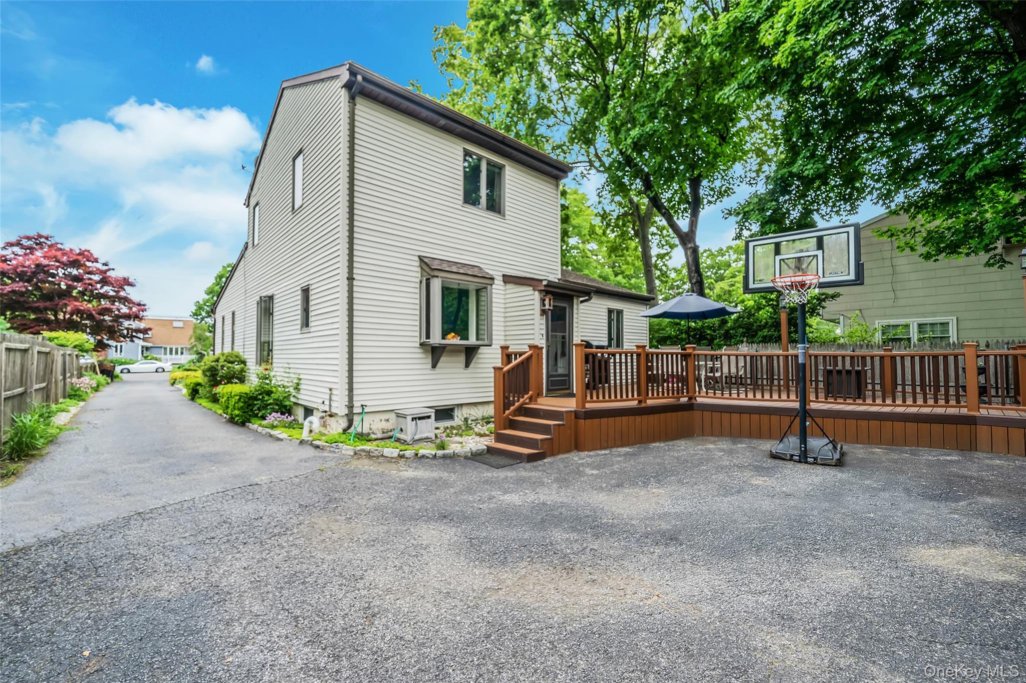 Single Family Boston Avenue Suffolk County, NY 11706, MLS-999745-37
