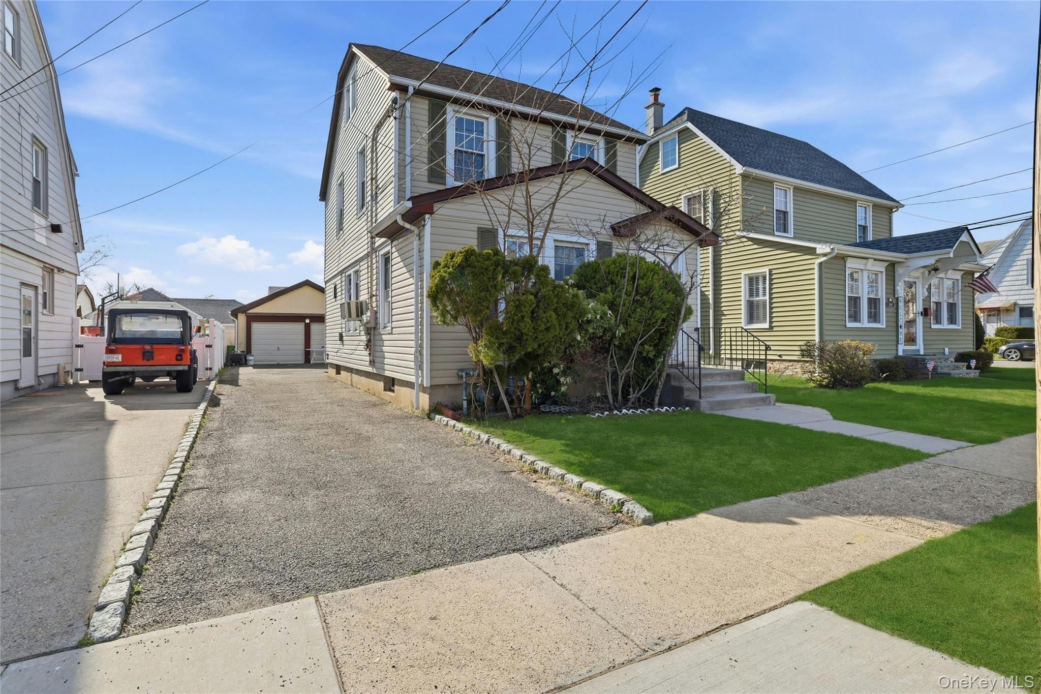 Single Family Broad Street  Nassau County, NY 11596, MLS-999752-2