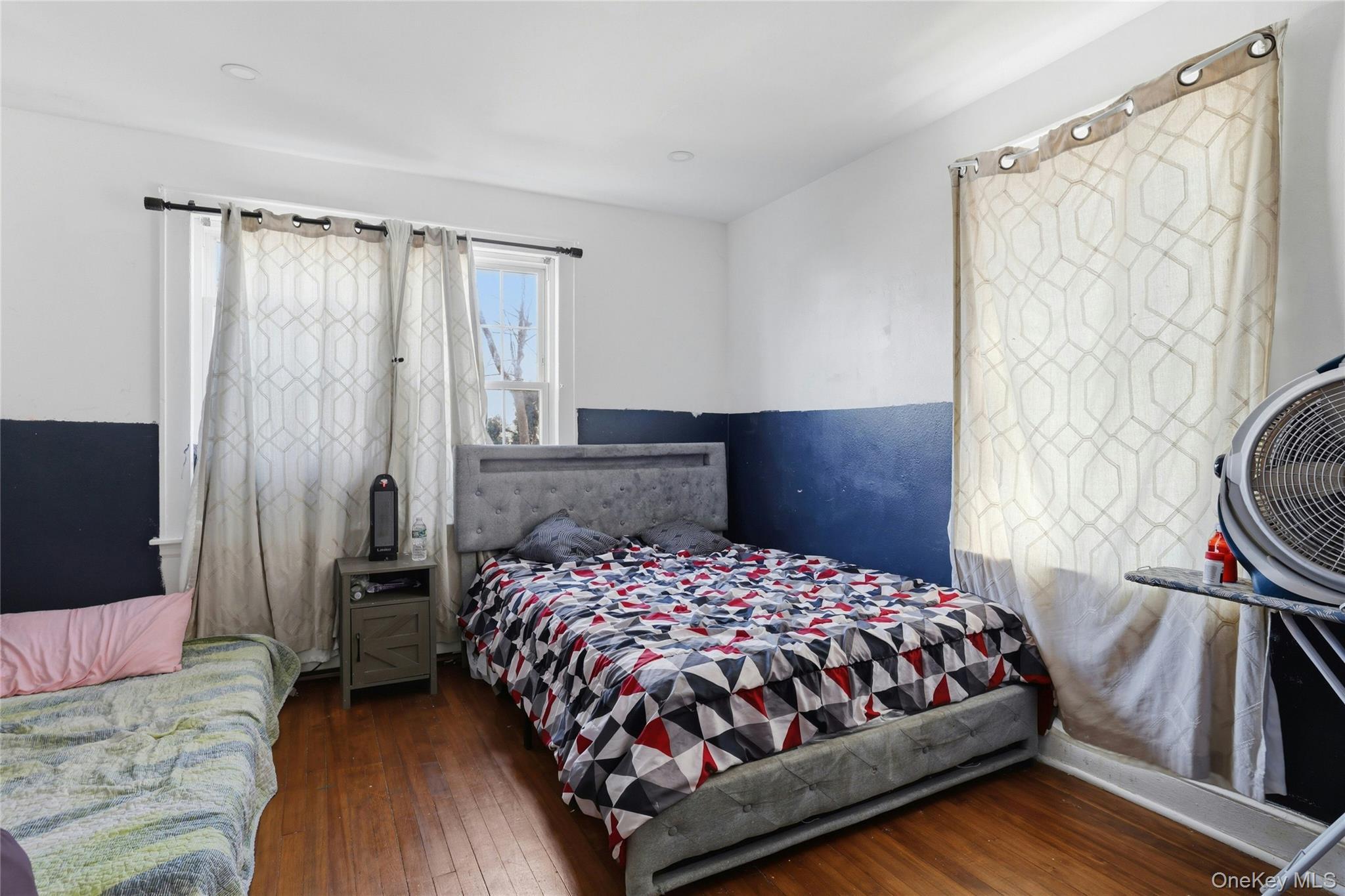 Single Family Broad Street  Nassau County, NY 11596, MLS-999752-8