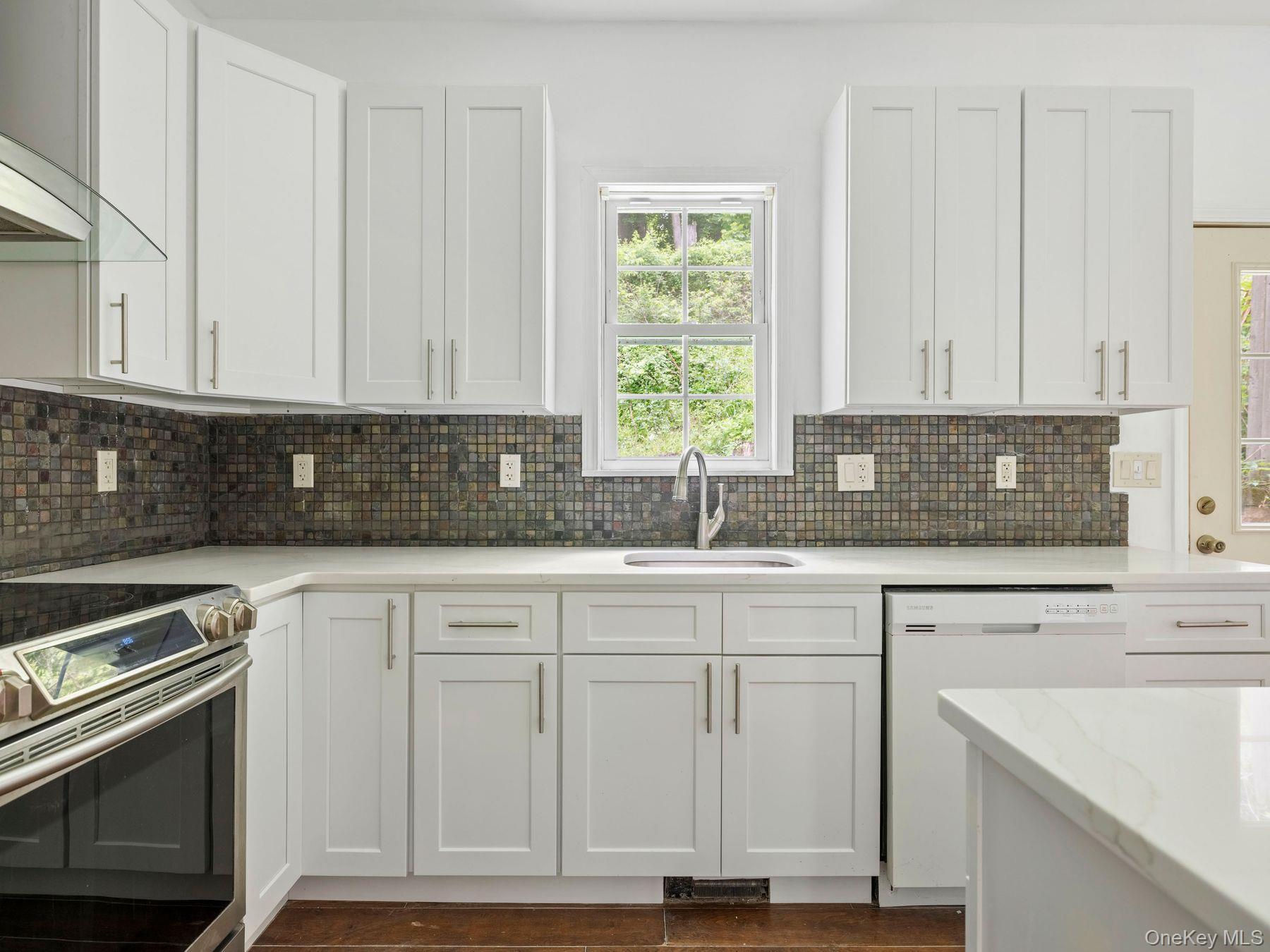 Single Family Hudson Street Ulster County, NY 12401, MLS-999759-13