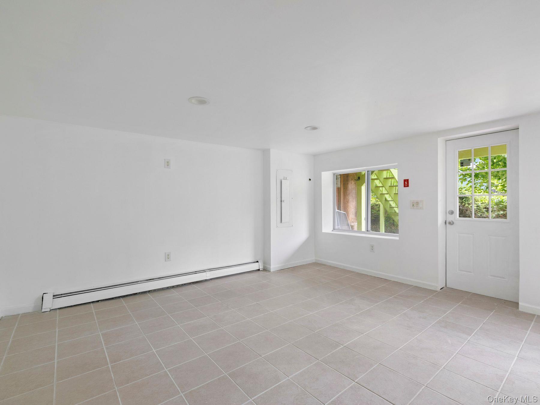 Single Family Hudson Street Ulster County, NY 12401, MLS-999759-27