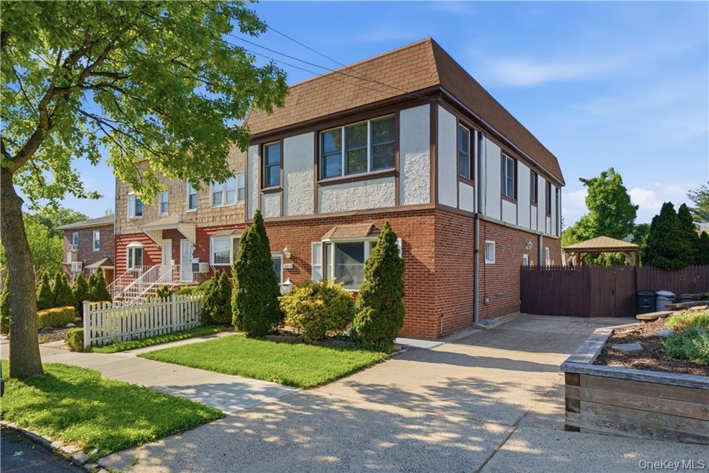 Single Family 7th Avenue Queens, NY 11356, MLS-999763-2