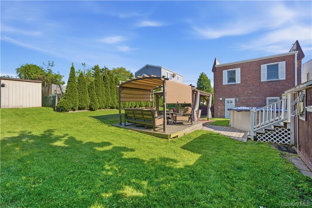 Single Family 7th Avenue Queens, NY 11356, MLS-999763-40