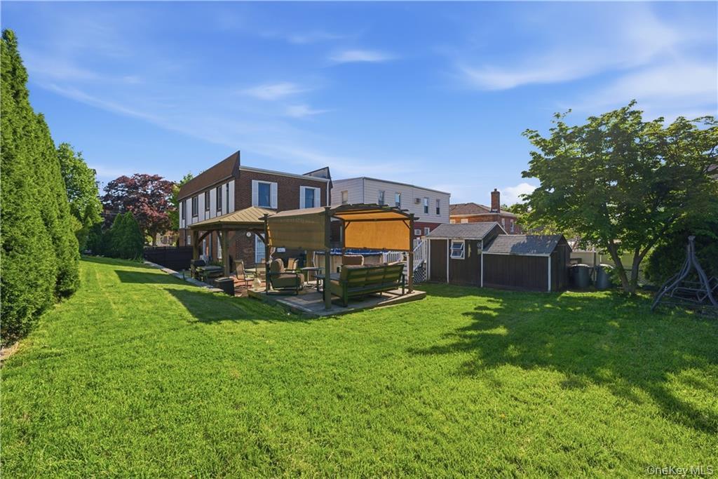 Single Family 7th Avenue Queens, NY 11356, MLS-999763-41
