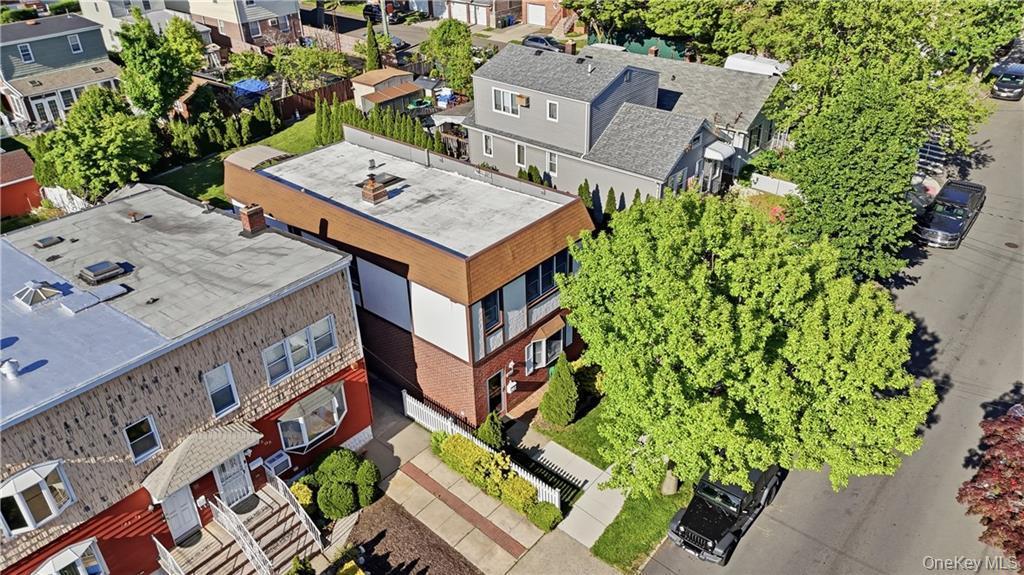 Single Family 7th Avenue Queens, NY 11356, MLS-999763-46