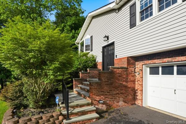 Single Family Laura Road  Orange County, NY 10950, MLS-999789-38