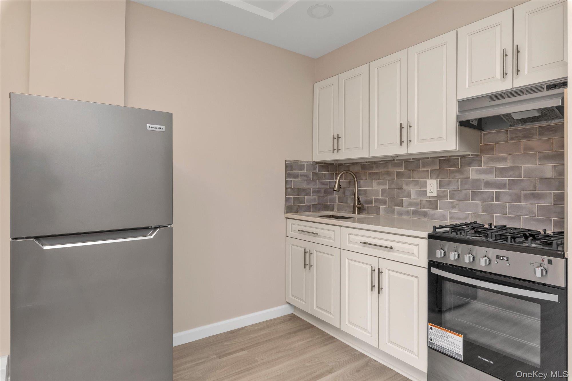 Single Family 243rd Queens, NY 11426, MLS-999817-4