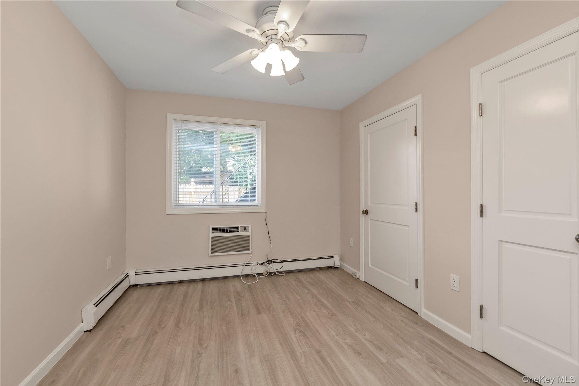 Single Family 243rd Queens, NY 11426, MLS-999817-7