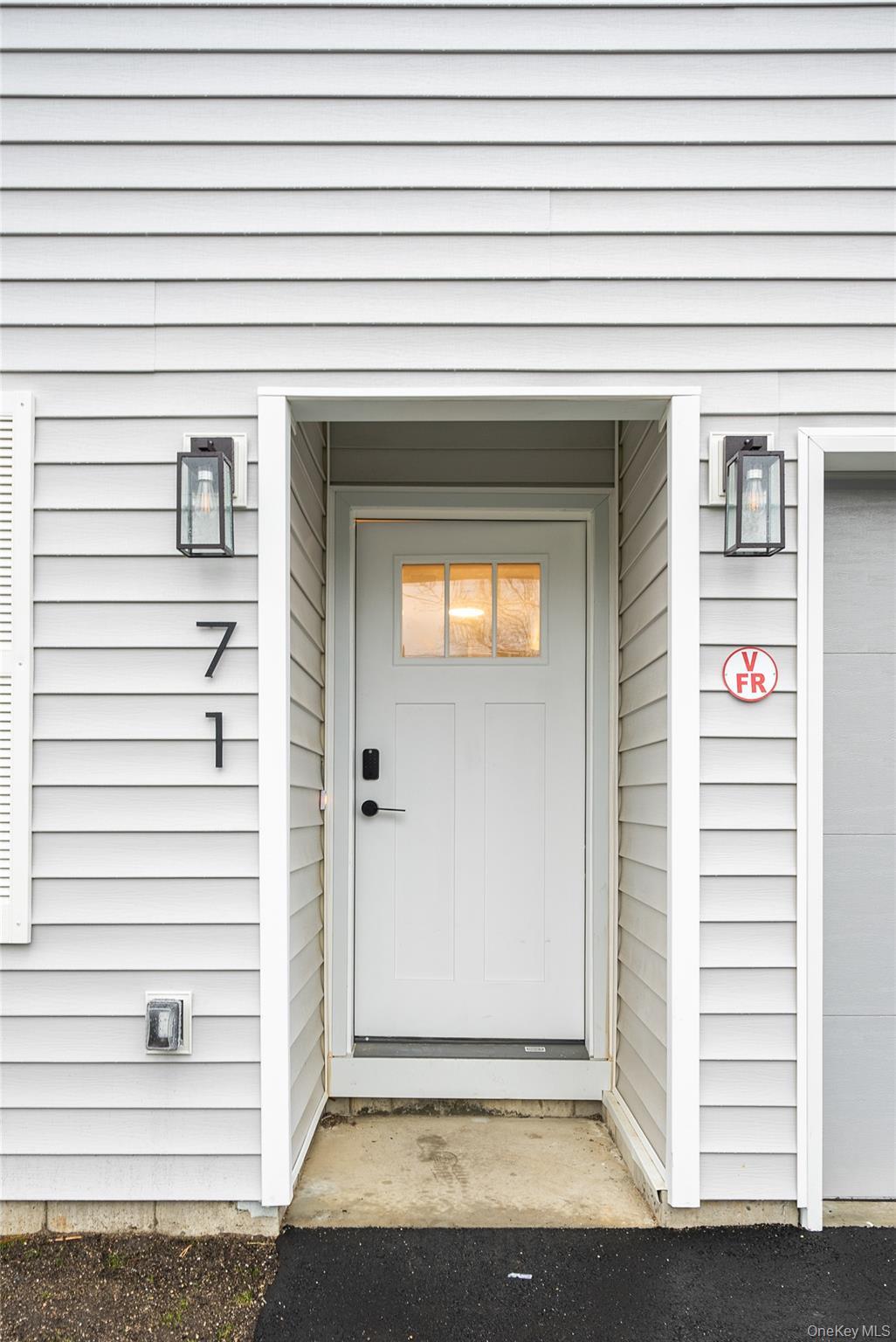 Single Family Judith Drive  Suffolk County, NY 11727, MLS-999854-15