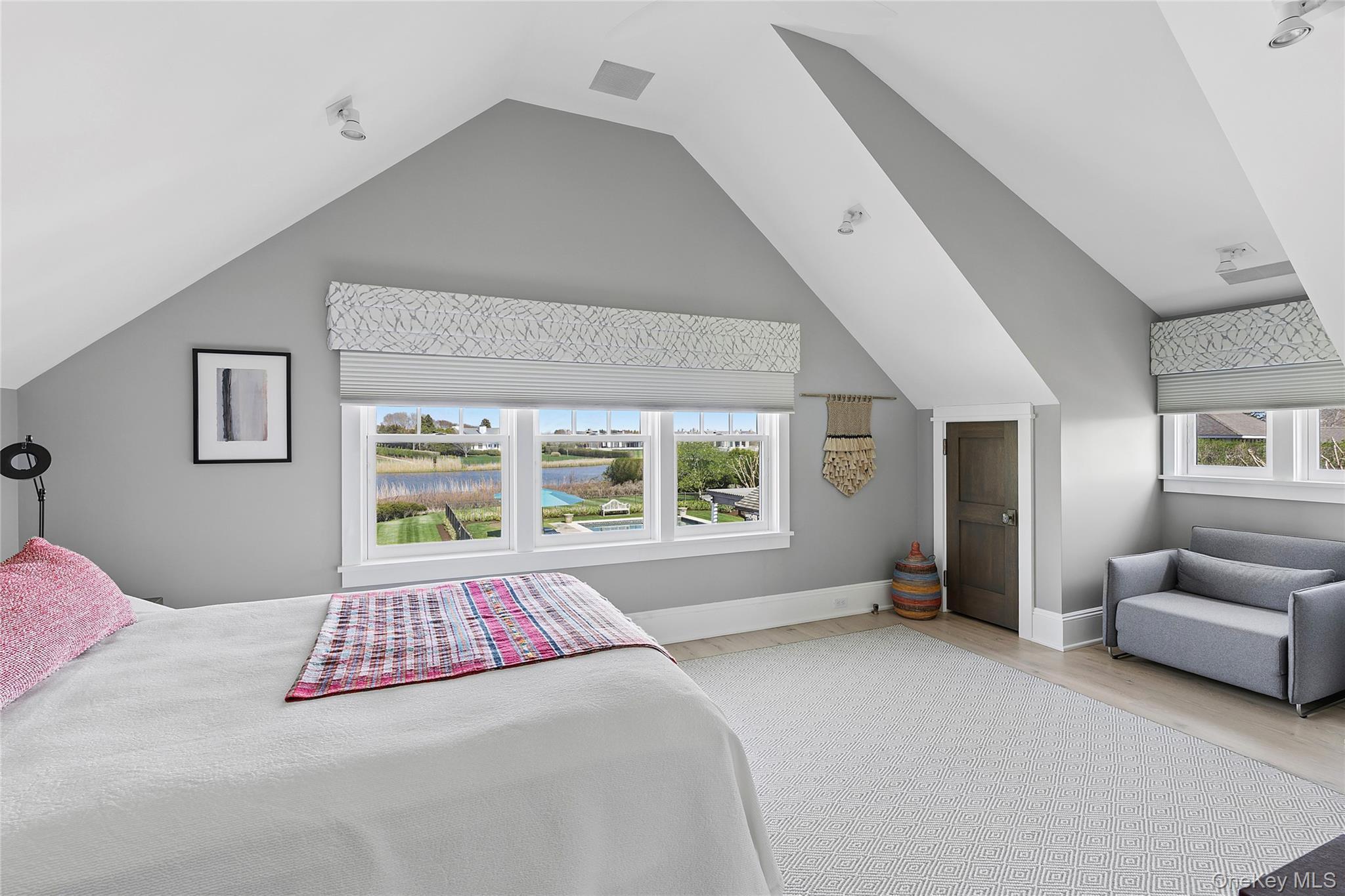 Single Family Duck Pond Lane Suffolk County, NY 11968, MLS-999864-30