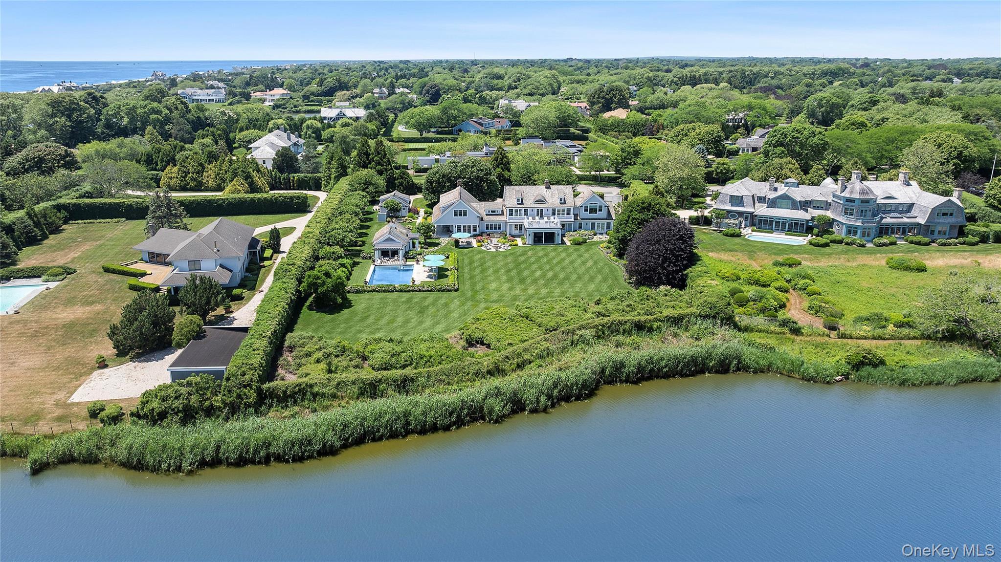 Single Family Duck Pond Lane Suffolk County, NY 11968, MLS-999864-4