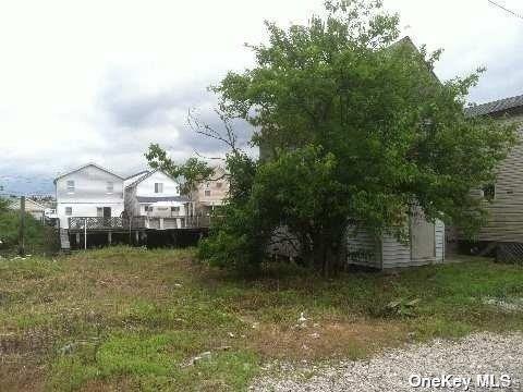 Land Broaway  Queens, NY 11414, MLS-999865-3