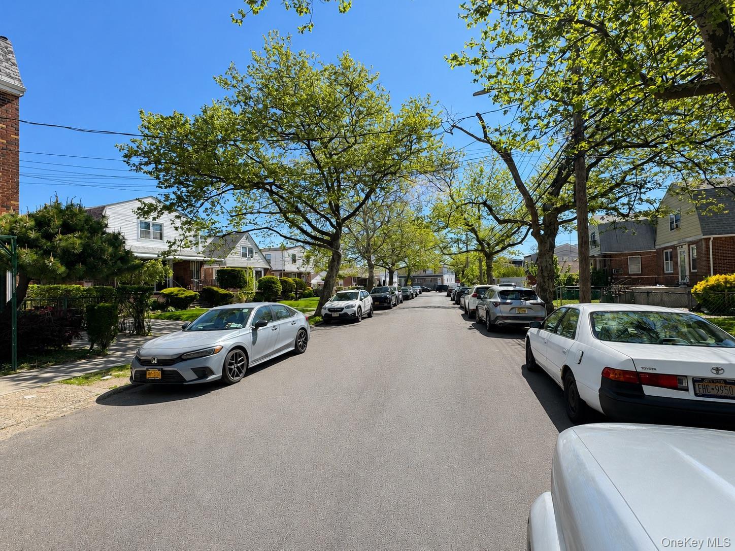 Single Family Plainview Avenue  Queens, NY 11691, MLS-999878-7