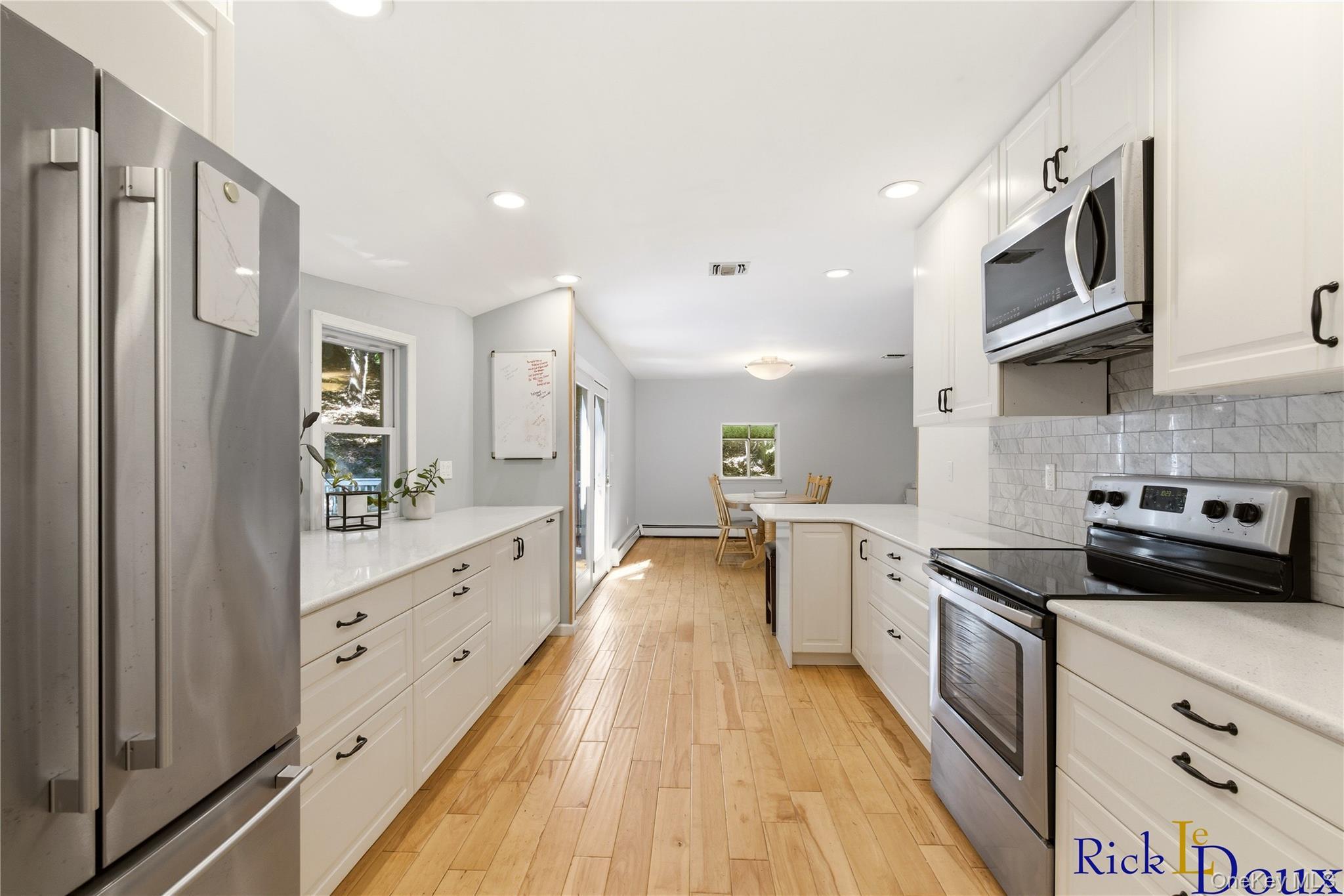 Single Family Old Post Road Suffolk County, NY 11777, MLS-999888-14